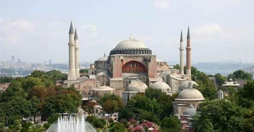 اردوغان: اولین نماز را 2 هفته دیگر در ایاصوفیه خواهیم خواند، اعتراض یونسکو به تغییر کاربری ایاصوفیه