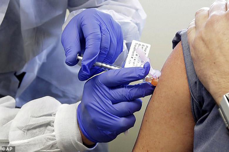 آخرین خبر از واکسن کرونا؛ آزمایش موفقیت آمیز بر روی دو نفر