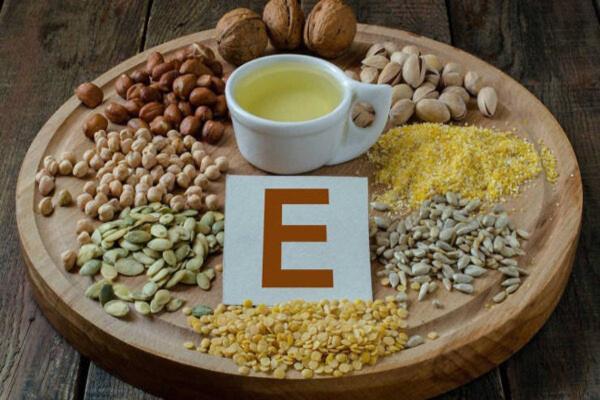 اگر این 7 علامت را دارید ویتامین E بدنتان کم است اگر این 7 علامت را دارید ویتامین E بدنتان کم است